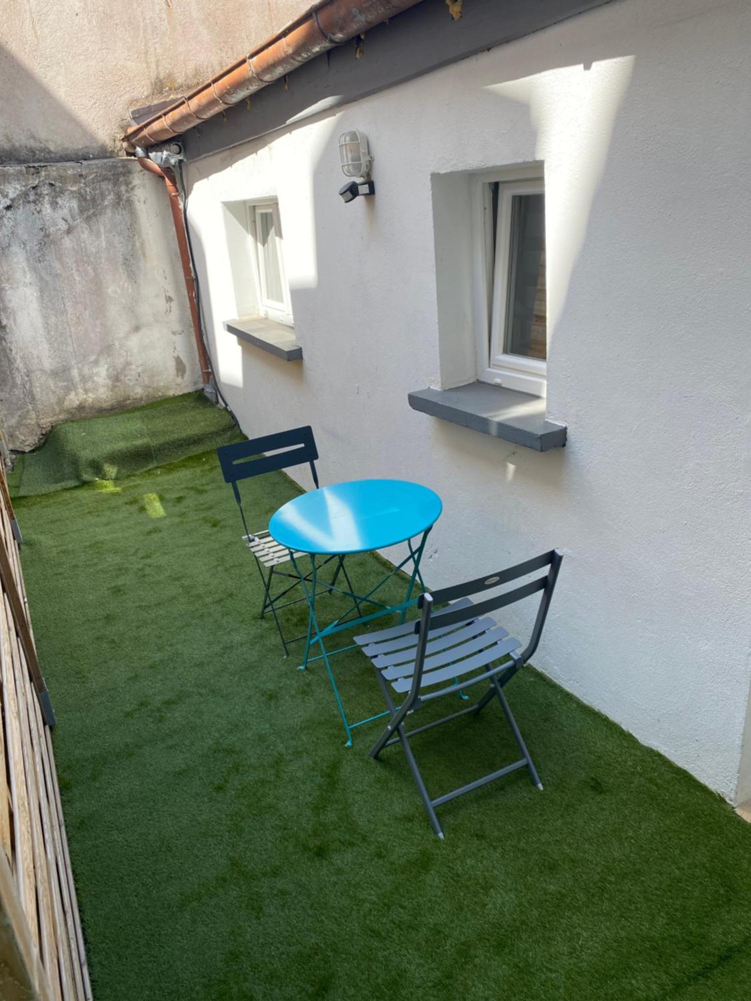 Le Patio Studio-Terrasse Montbeliard-Centre Eksteriør billede