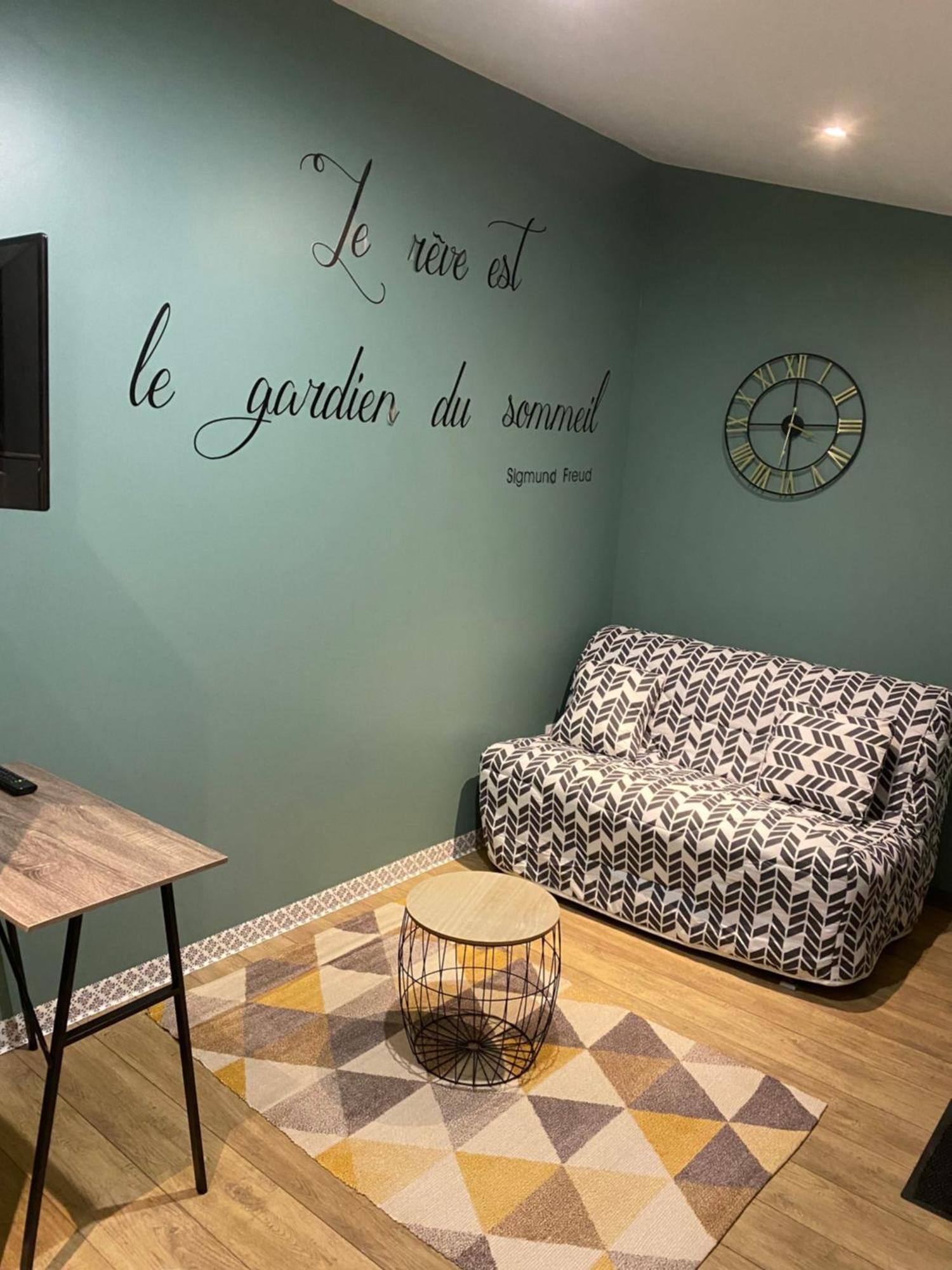 Le Patio Studio-Terrasse Montbeliard-Centre Eksteriør billede